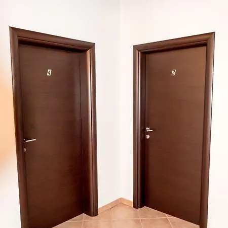 בית הארחה Apartment-rooms Preka 4*