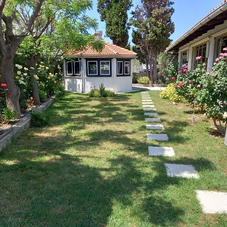 Apartment-rooms Preka Palit