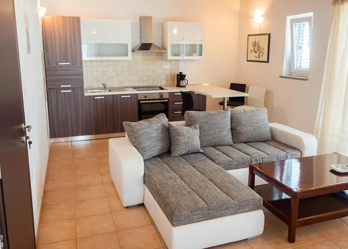 Apartment-rooms Preka ゲストハウス Palit