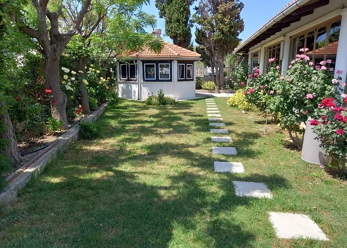 Apartment-rooms Preka Palit